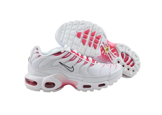 ⁦נעלי נייק-NIKE AIR MAX PLUS TN-WHITE-PUNCH-BLACK⁩ – תמונה ⁦4⁩