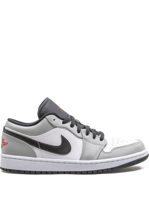 נייק ג'ורדן -NIKE AIR JORDAN 1 LOW - Light Smoke Grey