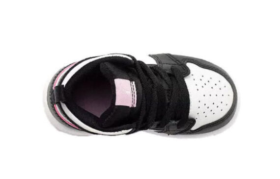 ⁦Air Jordan 1 Low Black White ילדים – נייק ג'ורדן⁩ – תמונה ⁦4⁩