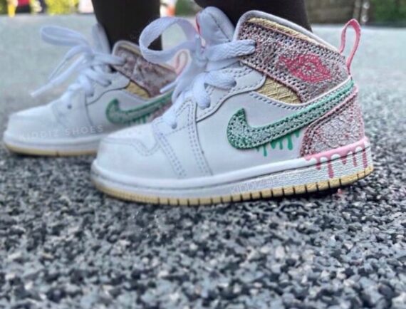 ⁦Air Jordan 1 Low Multicolor ילדים – נייק ג'ורדן⁩ – תמונה ⁦5⁩