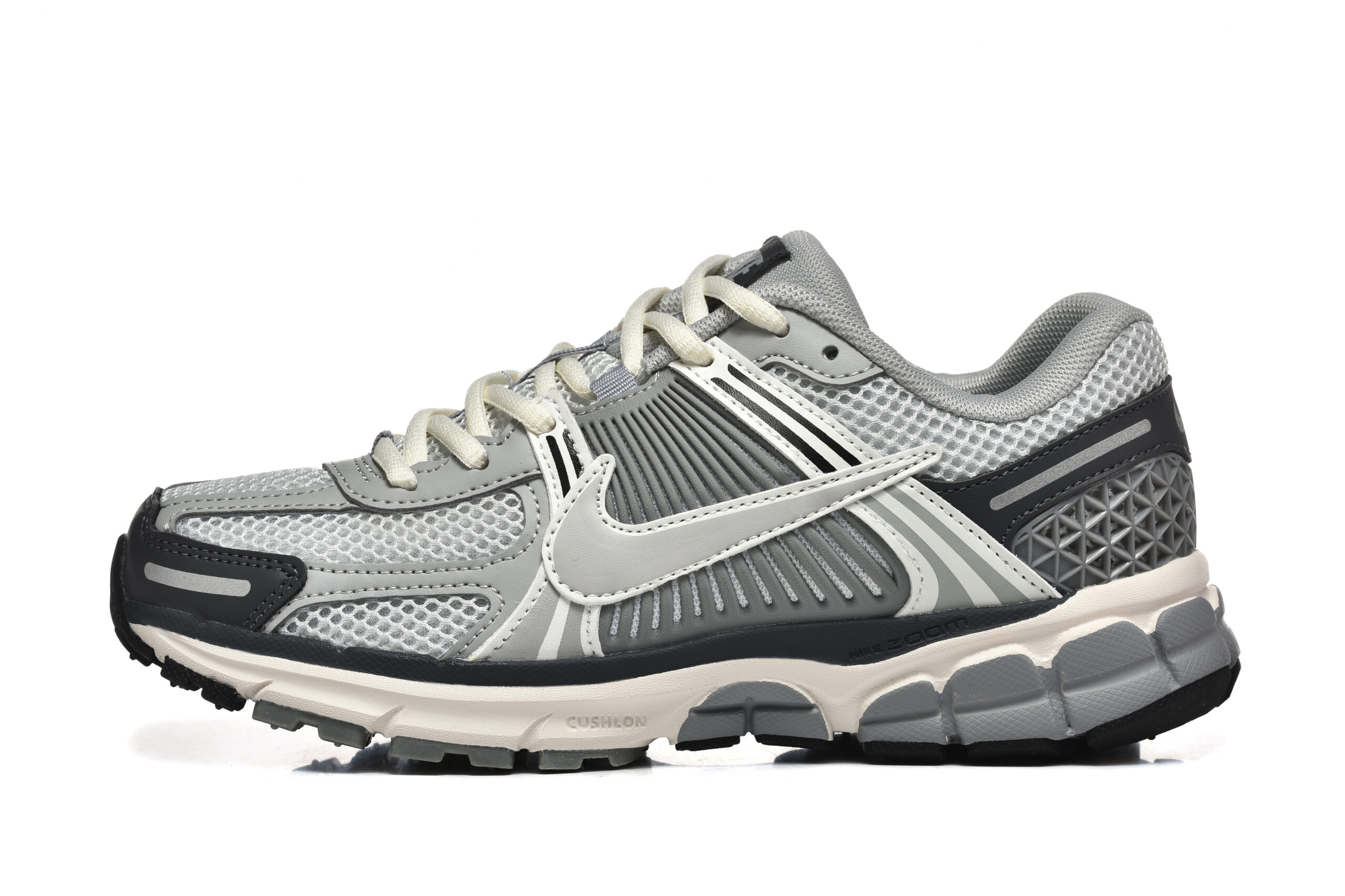 נעלי נייק-Nike Air Zoom Vomero 5 SILVER GRAY