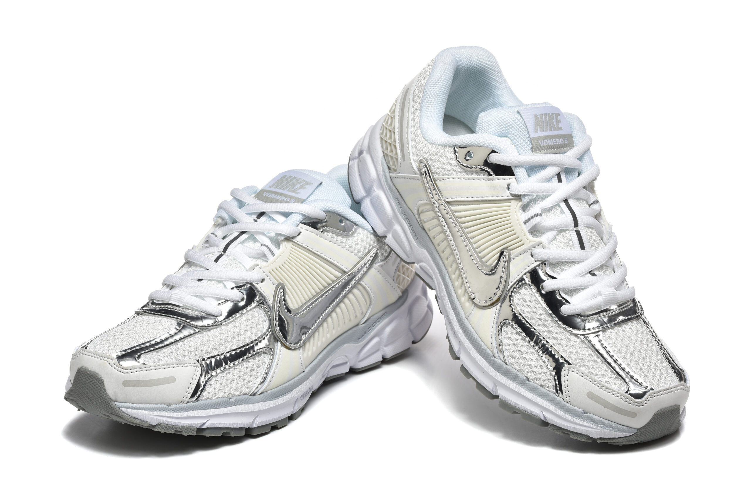 נעלי נייק-Nike Air Zoom Vomero 5 CREAM – תמונה 4