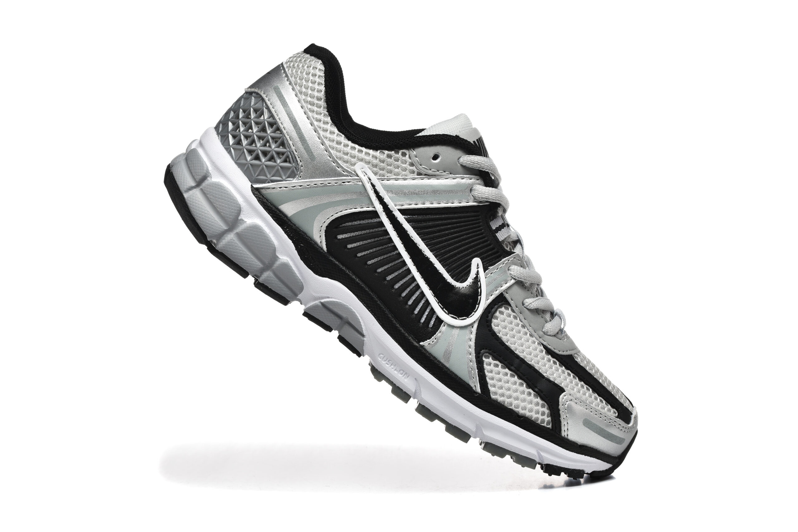 נעלי נייק-Nike Air Zoom Vomero 5 BLACK SILVER – תמונה 5