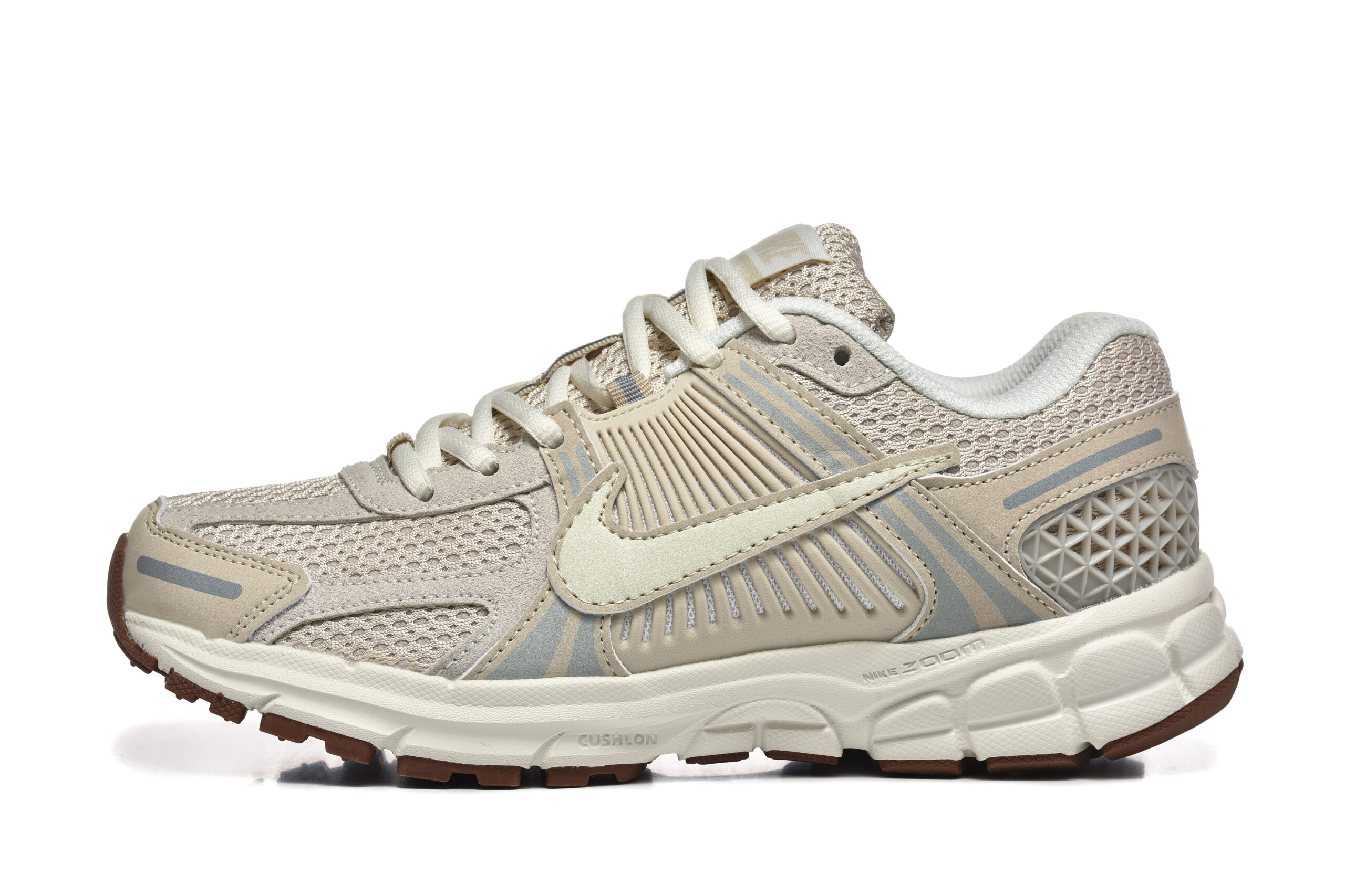 נעלי נייק-Nike Air Zoom Vomero 5 BEIGE