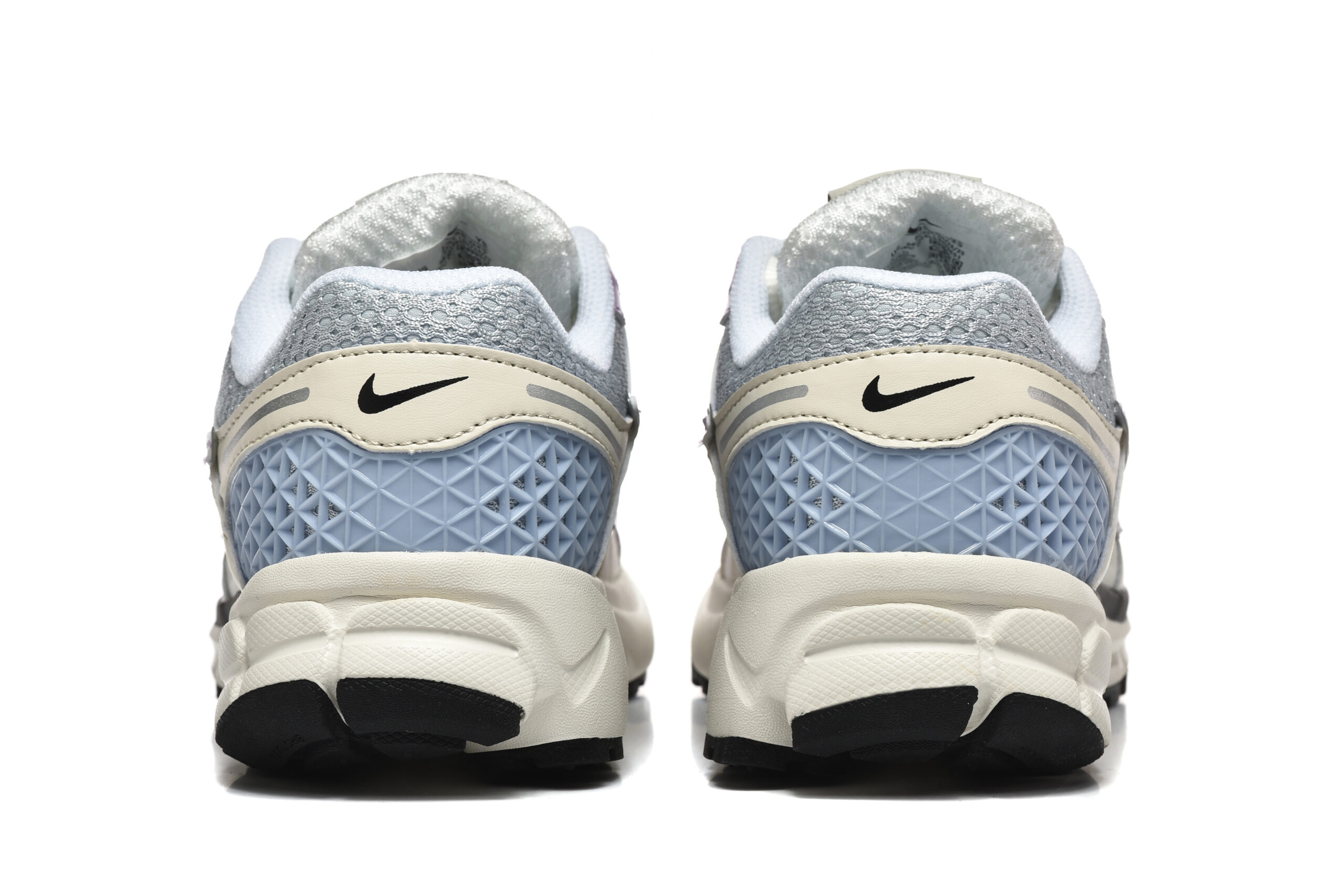 נעלי נייק-Nike Air Zoom Vomero 5 SILVER PURPLE – תמונה 4