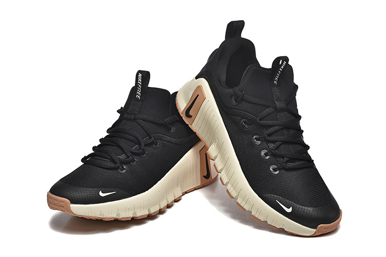 נעלי נייק-Nike Free Metcon 6 Black soft – תמונה 4